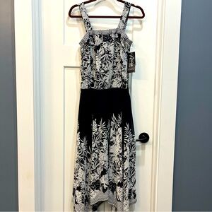 Artex Fashions Women’s Size Small Medium Dress Black White Midi Leaf‎ Pattern
